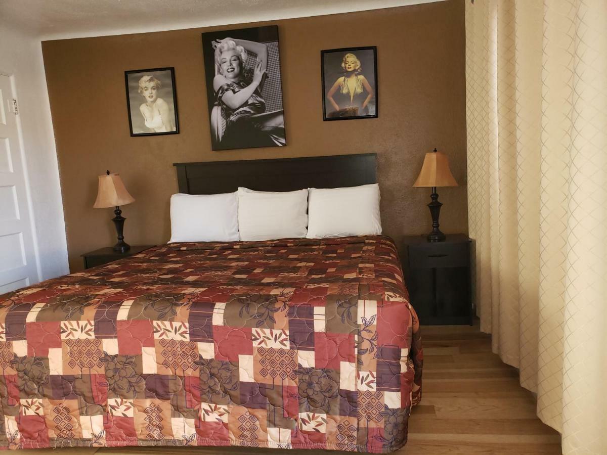 Deluxe Inn Seligman Kültér fotó