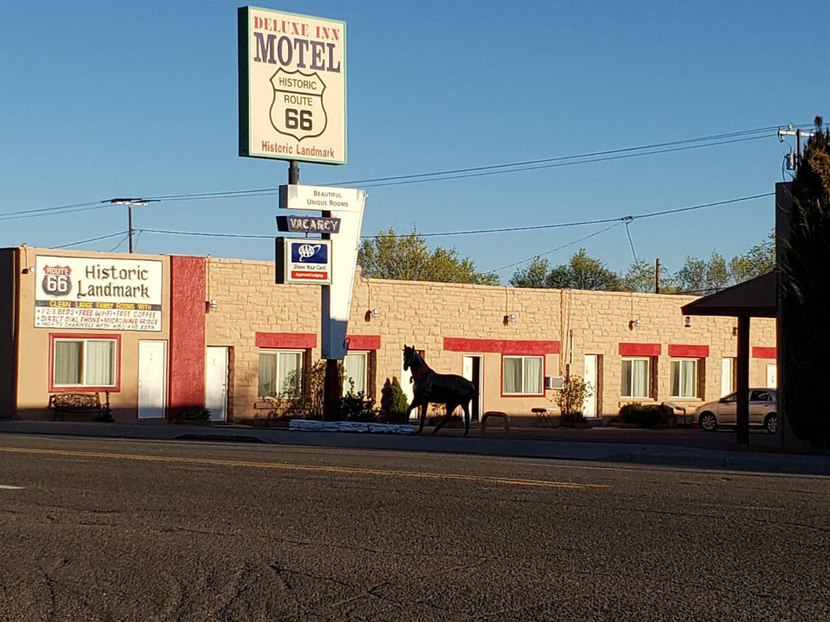 Deluxe Inn Seligman Kültér fotó