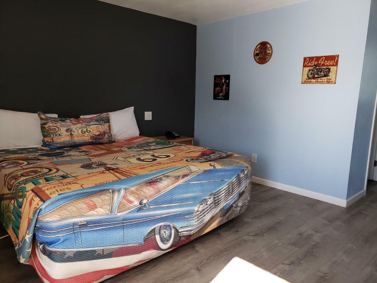 Deluxe Inn Seligman Kültér fotó