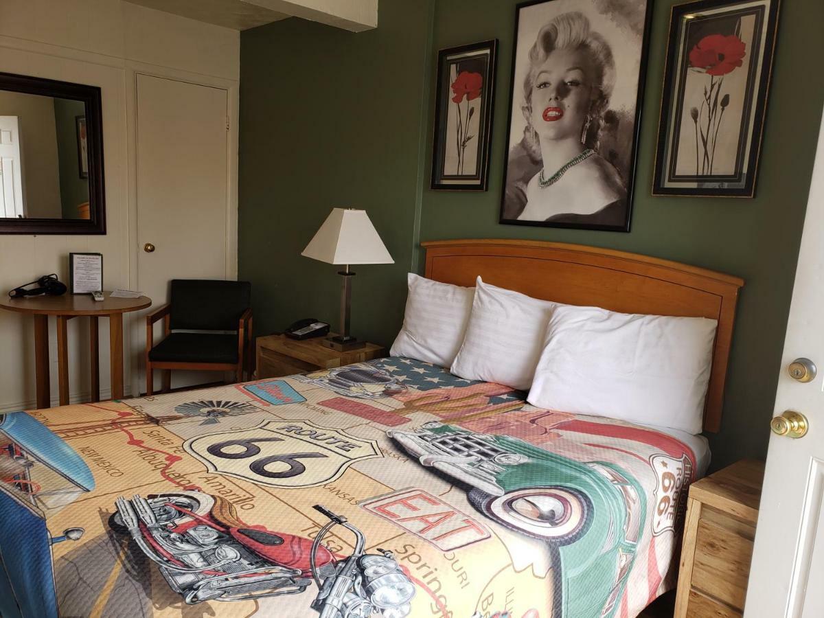 Deluxe Inn Seligman Kültér fotó
