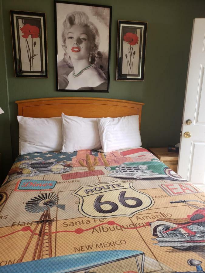 Deluxe Inn Seligman Kültér fotó